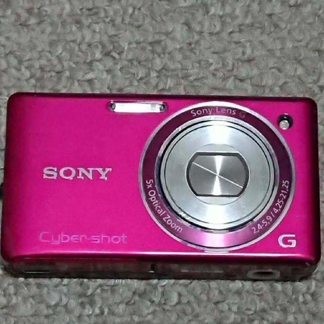 SONY(ソニー)のSONY デジカメ 充電器のみ スマホ/家電/カメラのカメラ(コンパクトデジタルカメラ)の商品写真