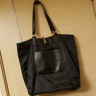 マークバイマークジェイコブス(MARC BY MARC JACOBS)の美品 MARC BY MARC JACOBS リバーシブルトートバッグ(ショルダーバッグ)