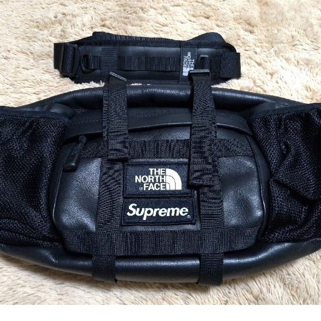 supreme　The North Face Leather Waist Bag