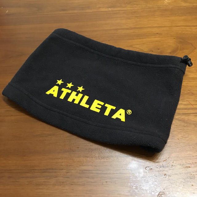 ATHLETA(アスレタ)の【美品】ATHLETA アレスタ ネックウォーマー メンズのファッション小物(ネックウォーマー)の商品写真