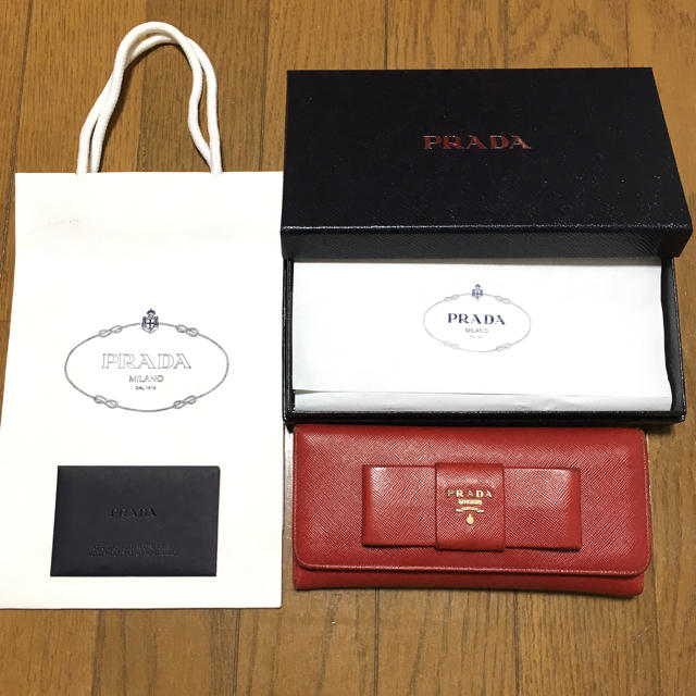 【再値下げ】PRADA プラダ サフィアーノフィオッコ 長財布