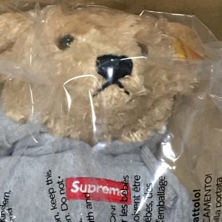 シュプリーム(Supreme)のSUPREME Steiff BEAR シュプリーム 付属品完備(ぬいぐるみ)