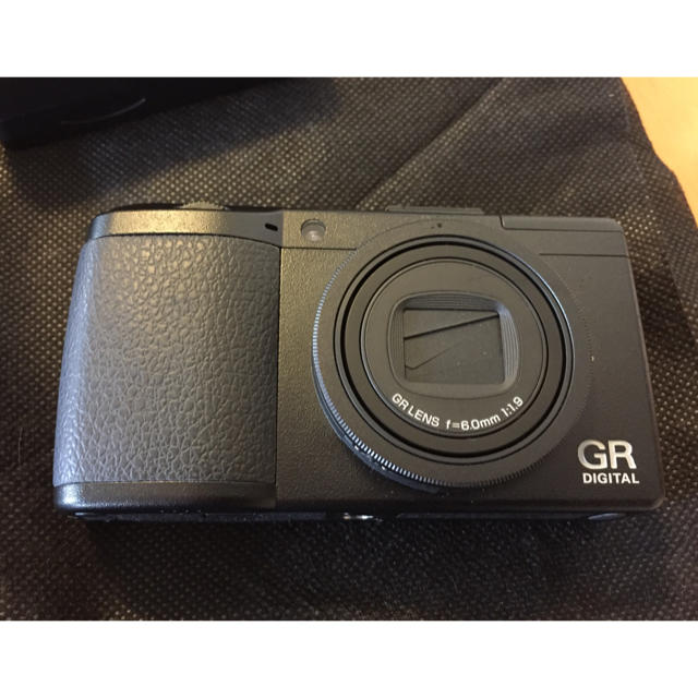 極上品 RICOH GR DIGITAL IIIカメラ