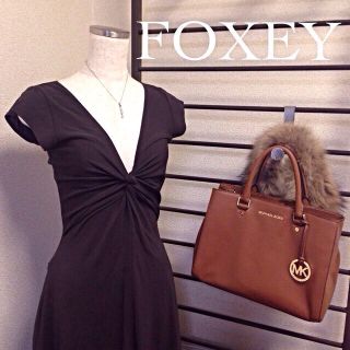 フォクシー(FOXEY)の美品☆ フォクシーNY ワンピース★(ひざ丈ワンピース)