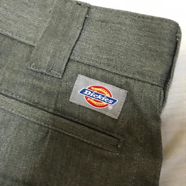 Dickies(ディッキーズ)のディッキーズ ショートパンツ グレー レディースのパンツ(ショートパンツ)の商品写真