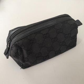 グッチ(Gucci)のGUCCI グッチ ポーチ 小物入れ(小物入れ)