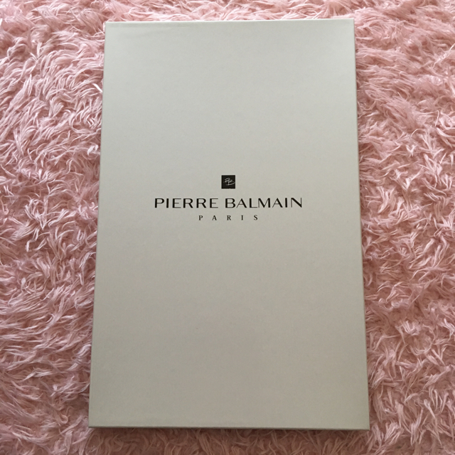 Pierre Balmain(ピエールバルマン)のピエールバルマン ハンカチーフ２枚セット レディースのファッション小物(ハンカチ)の商品写真