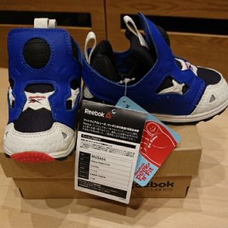 リーボック(Reebok)のリーボック バーサ ポンプフューリー  12cm 新品 未使用(スニーカー)