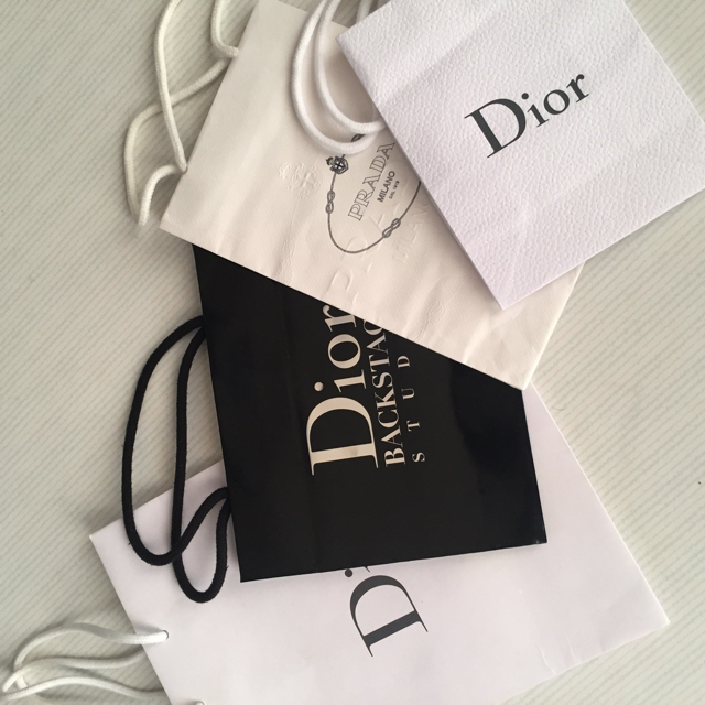 Christian Dior(クリスチャンディオール)のDior、PRADA ショップ袋(お値下げしました) レディースのバッグ(ショップ袋)の商品写真