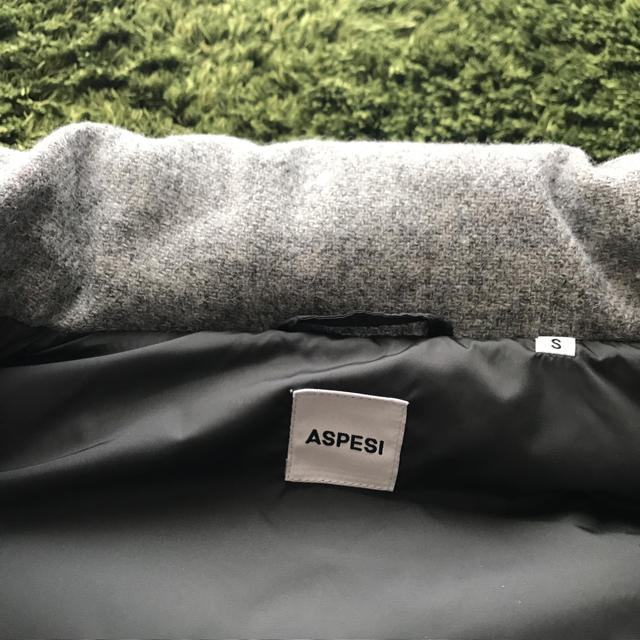 ASPESI(アスペジ)のアスペジ ASPESI ダウンベスト サイズS メンズのジャケット/アウター(ダウンベスト)の商品写真