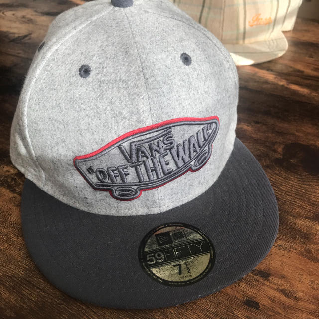 NEW ERA(ニューエラー)のVANS ニューエラ メンズの帽子(キャップ)の商品写真