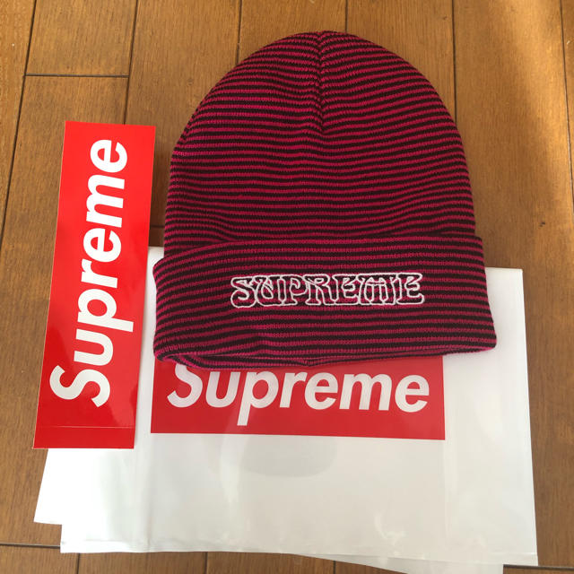 Supreme(シュプリーム)のシュプリーム ニット帽 メンズの帽子(ニット帽/ビーニー)の商品写真