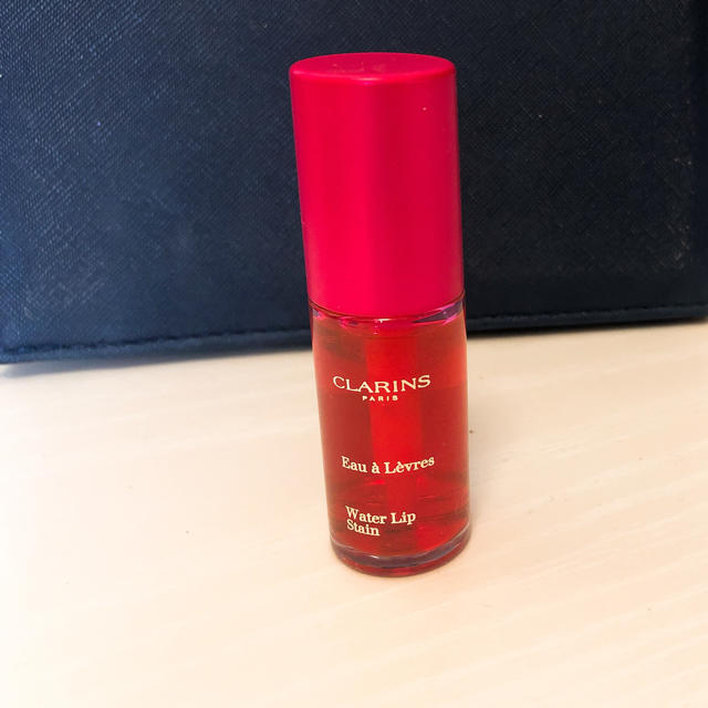 CLARINS(クラランス)のclarins ウォーターリップステイン01 コスメ/美容のベースメイク/化粧品(口紅)の商品写真