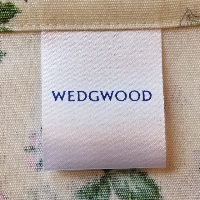 WEDGWOOD(ウェッジウッド)のWEDGEWOOD　新品　シーツ　ワイルドストロベリー インテリア/住まい/日用品の寝具(シーツ/カバー)の商品写真