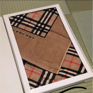 バーバリー(BURBERRY)の【新品】バーバリー バスタオル(タオル/バス用品)