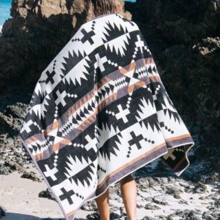 ペンドルトン(PENDLETON)の新品 ペンドルトン ブランケット 大判 タオル ひざ掛け キャンプ バスタオル(毛布)