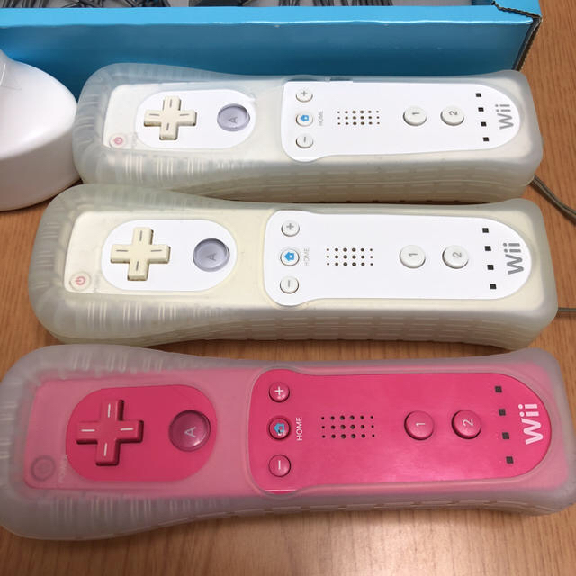 Wii 本体 ＋ ソフト9本、付属色々 2