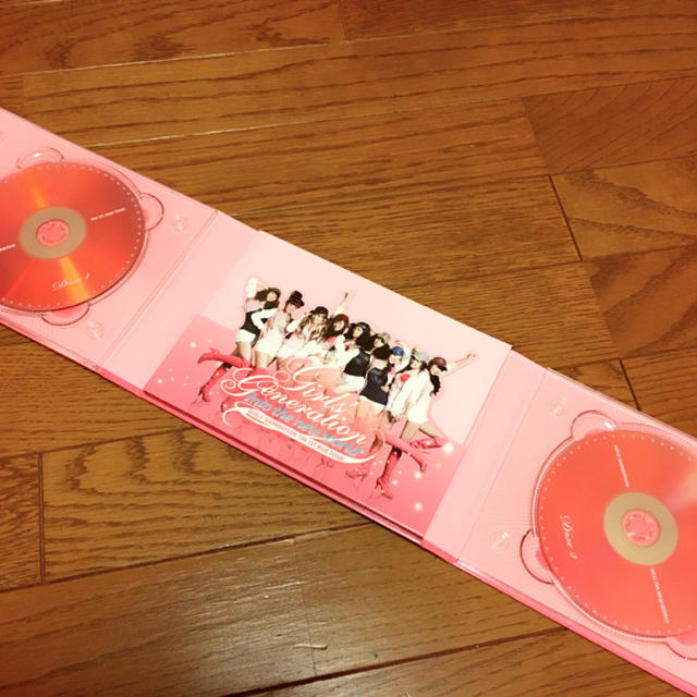 少女時代(ショウジョジダイ)の少女時代フォトブック付きDVD エンタメ/ホビーのCD(K-POP/アジア)の商品写真