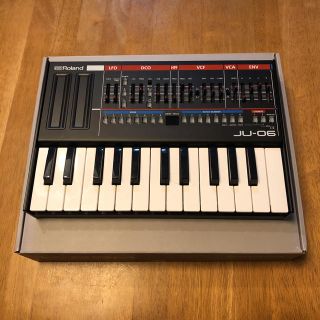 ローランド(Roland)のRoland JU-06 専用キーボードK-25mセット(キーボード/シンセサイザー)