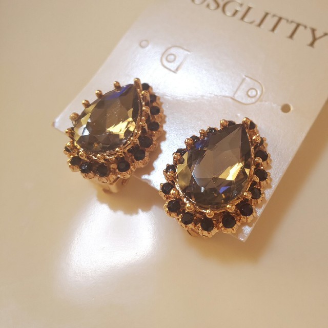 JUSGLITTY(ジャスグリッティー)のJUSGLITTY イヤリング レディースのアクセサリー(イヤリング)の商品写真