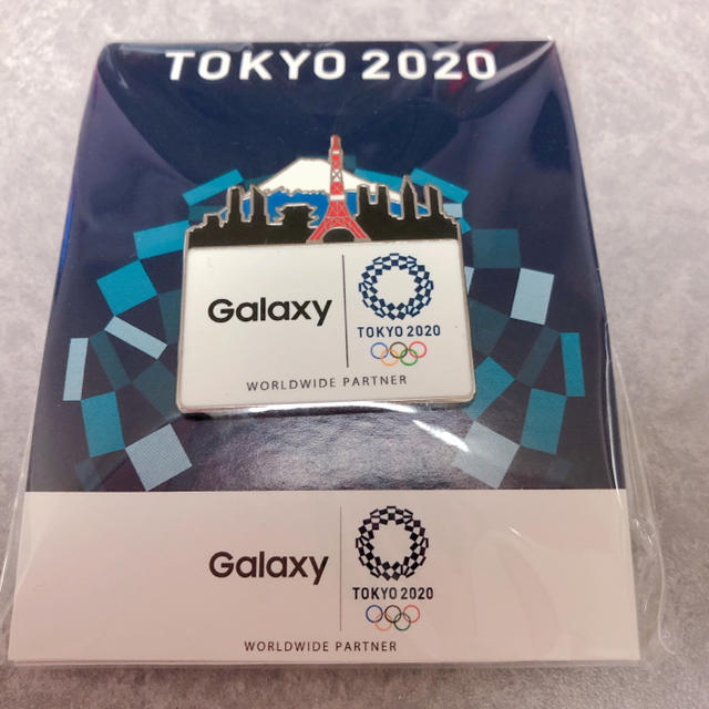 galaxxxy(ギャラクシー)のGALAXY Tokyo 2020 ピンバッジ エンタメ/ホビーのコレクション(ノベルティグッズ)の商品写真
