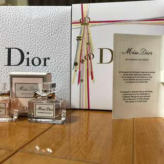 Dior - Dior ブルーミングブーケ3点セットの通販｜ラクマ