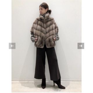 アパルトモンドゥーズィエムクラス(L'Appartement DEUXIEME CLASSE)の完売◆新品、タグ付きL'Appartement Knit Cropped パンツ(クロップドパンツ)