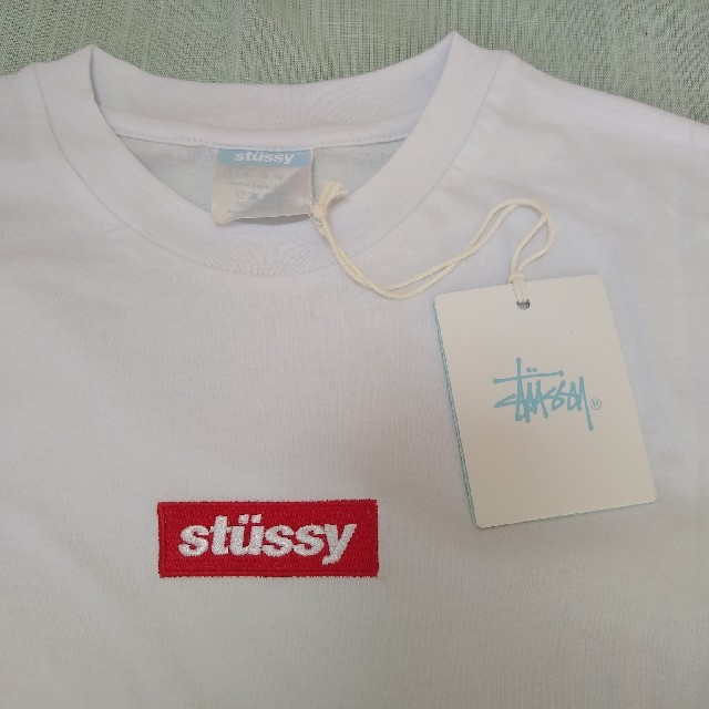 STUSSY(ステューシー)の☆新品☆ STUSSY レディース Tシャツ boxed italic ロゴ レディースのトップス(Tシャツ(半袖/袖なし))の商品写真