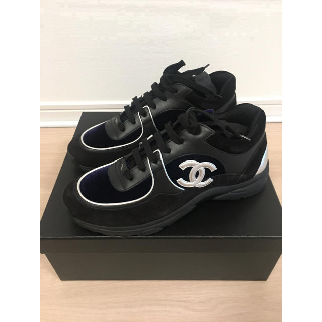 新しいエルメス CHANEL 42 18AW CCマーク 新作メンズスニーカー CHANEL