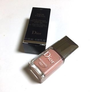 ディオール(Dior)のDior ヴェルニ257(マニキュア)