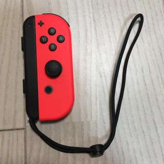 ニンテンドースイッチ(Nintendo Switch)のニンテンドースイッチ ジョイコン ストラップ付き レッド(その他)