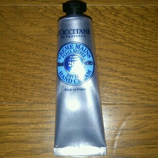 ロクシタン(L'OCCITANE)のロクシタン☆ハンドクリーム☆(ネイルケア)