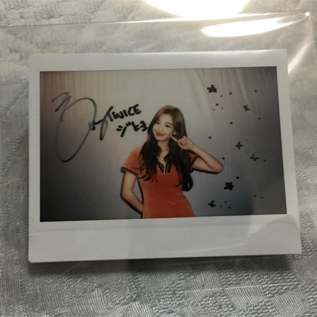 激安大特価!】 TWICE ジヒョ サインチェキ チェキ K-POP/アジア