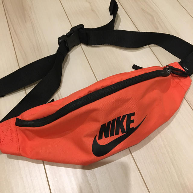 NIKE(ナイキ)のNike ボディバッグ メンズのバッグ(ボディーバッグ)の商品写真