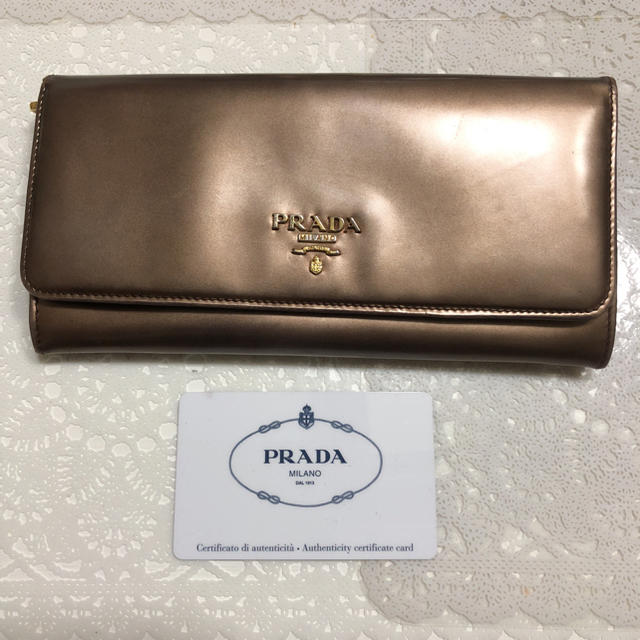 PRADA 財布レディース