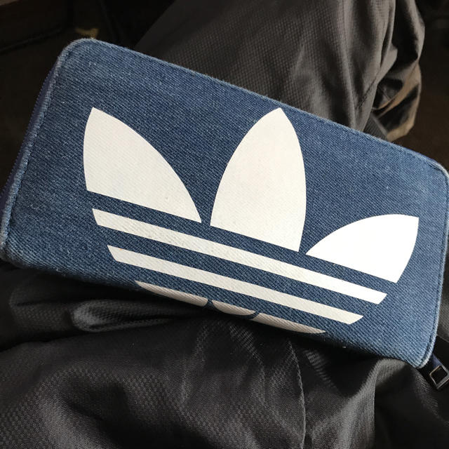 adidas(アディダス)のアディダス財布 メンズのファッション小物(長財布)の商品写真