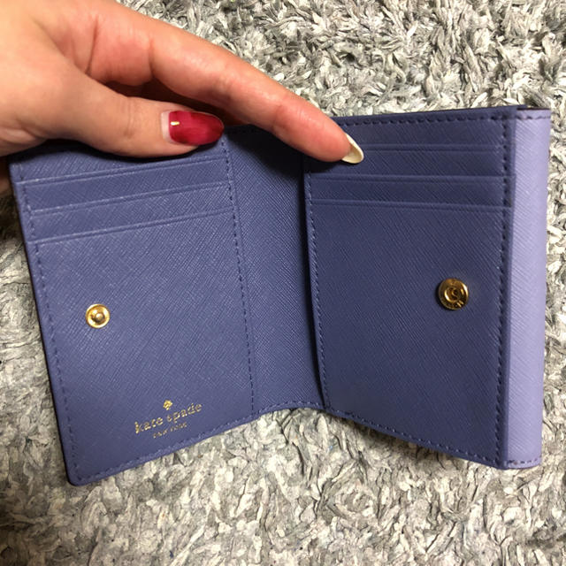 kate spade new york(ケイトスペードニューヨーク)の[期間限定値下げ]kate spade 二つ折り財布 レディースのファッション小物(財布)の商品写真