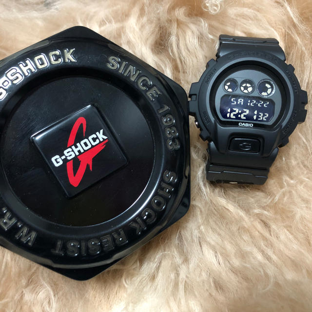 G-SHOCK(ジーショック)のG-SHOCK マットブラック メンズの時計(腕時計(デジタル))の商品写真