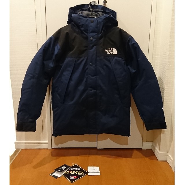 THE NORTH FACE(ザノースフェイス)の専用 超美品 マウンテンダウンジャケット コズミックブルー M メンズのジャケット/アウター(ダウンジャケット)の商品写真