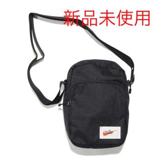 ナイキ(NIKE)のNIKE HERITAGE LABEL SMIT BAG - BLACK(ボディーバッグ)