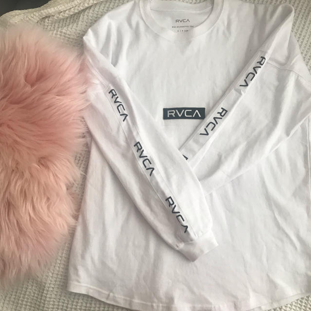 RVCA(ルーカ)のRVCA ルーカ 完売 ロンT レディースのトップス(Tシャツ(長袖/七分))の商品写真