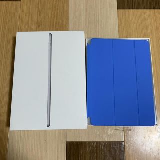 アップル(Apple)のiPad 6th 2018 Wi-Fiモデル 32GB スペースグレイ おまけ有(タブレット)