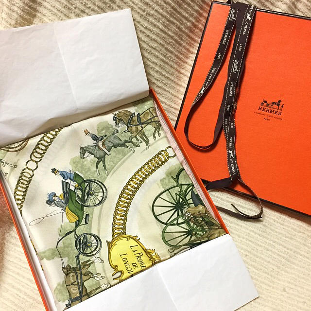 全ての HERMES ️エルメス カレ90 スカーフ ロンシャンへの散歩 ピンク asakusa.sub.jp