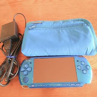 プレイステーションポータブル(PlayStation Portable)のPSP本体(携帯用ゲーム機本体)