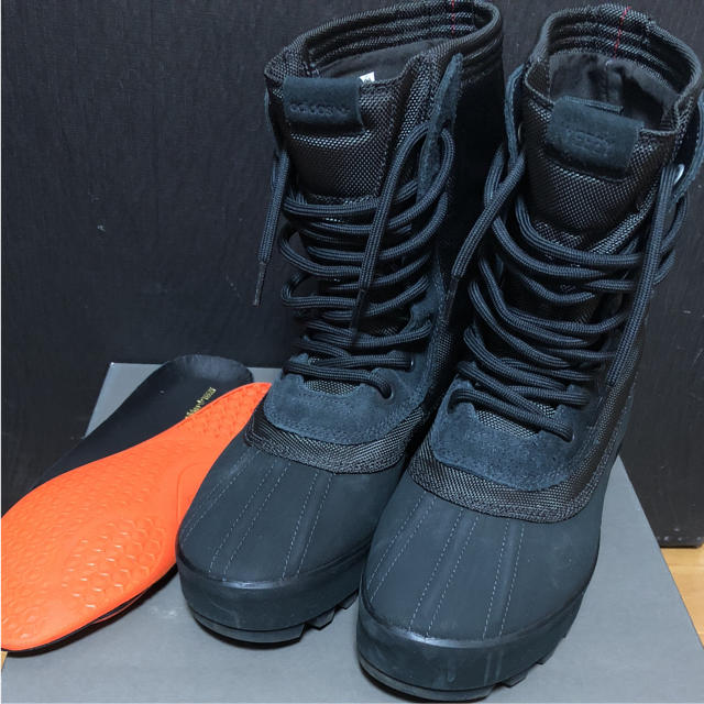 今日だけ クリスマス特別価格 yeezy 950