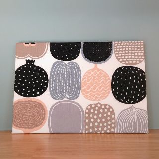 マリメッコ(marimekko)のお値下げ◎ファブリックパネル＊マリメッココンポッティホワイト(インテリア雑貨)