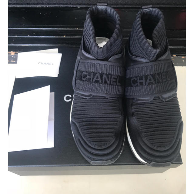 CHANEL(シャネル)のCHANEL ソックススニーカー 38 レディースの靴/シューズ(スニーカー)の商品写真