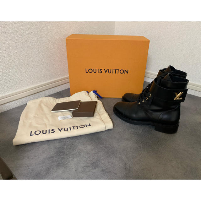 ％OFF   VUITTON LOUIS 超美品 本物 レザーブーツ LVロゴ ルイ