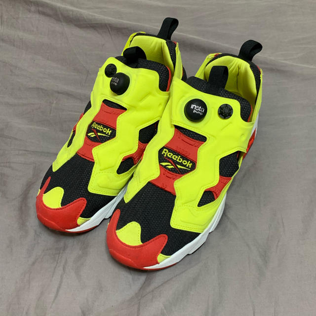 Reebok(リーボック)のReebok PUMP FURY CITRON ポンプフューリー シトロン  メンズの靴/シューズ(スニーカー)の商品写真