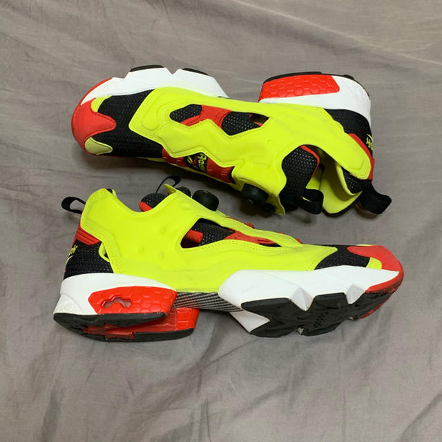 Reebok(リーボック)のReebok PUMP FURY CITRON ポンプフューリー シトロン  メンズの靴/シューズ(スニーカー)の商品写真